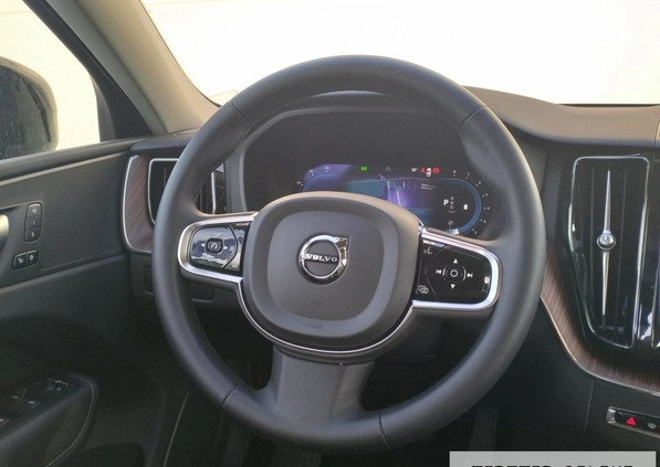 Volvo XC 60 cena 246900 przebieg: 7150, rok produkcji 2023 z Suraż małe 137